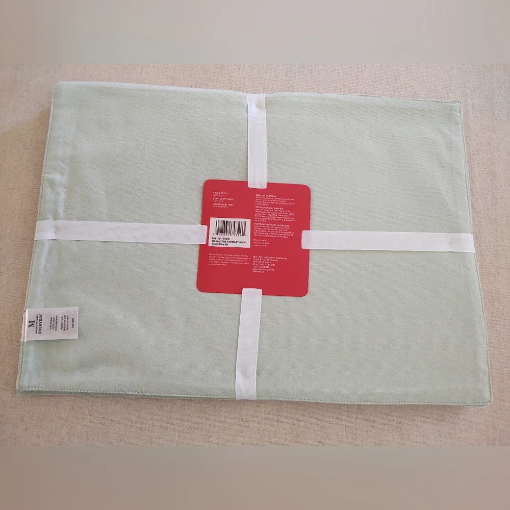 NWt Martha Stewart Toile ☃️ Winter Holiday Placemats SeT~ Green/White